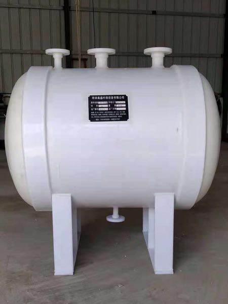 聚丙烯儲(chǔ)罐(臥式)
